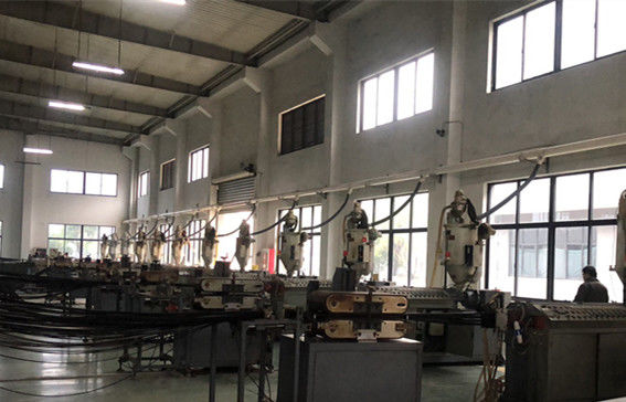 Suzhou Polywell Engineering Plastics Co.,Ltd خط إنتاج الشركة المصنعة